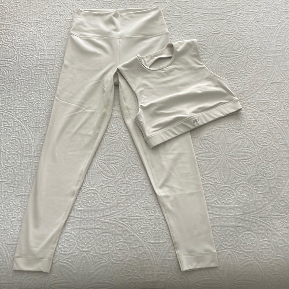 SET ACTIVE LUXFORM Blanc Leggings & Full Circle Bra